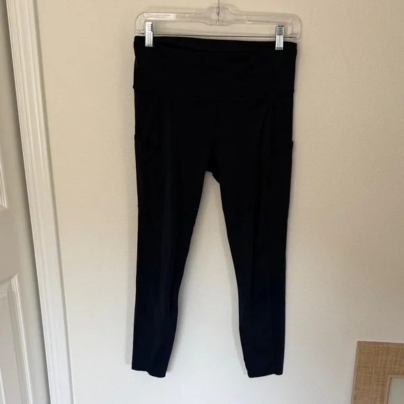 Lululemon Navy Fast and Free Size 8 - Picture 3 of 11